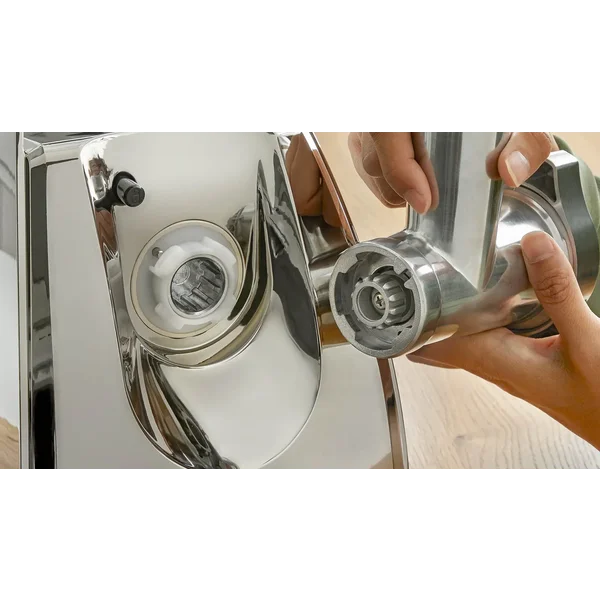 Мясорубка 2000 ватт (+овощерезка 2 вида, насадки для колбас) - изображение 8