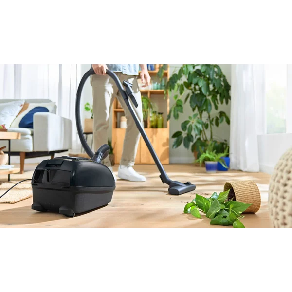 Serie|4 Пылесос с мешком 2000 ватт черный - изображение 4