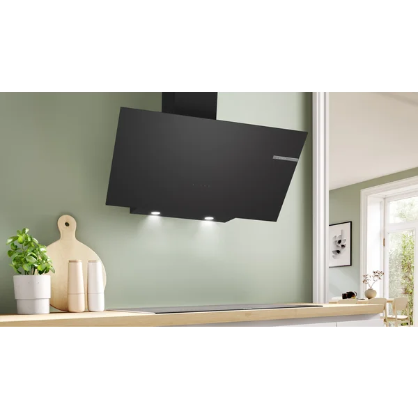 Serie|4 Вытяжка наклонная 90 см черная