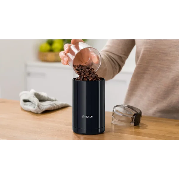 Кофемолка черная